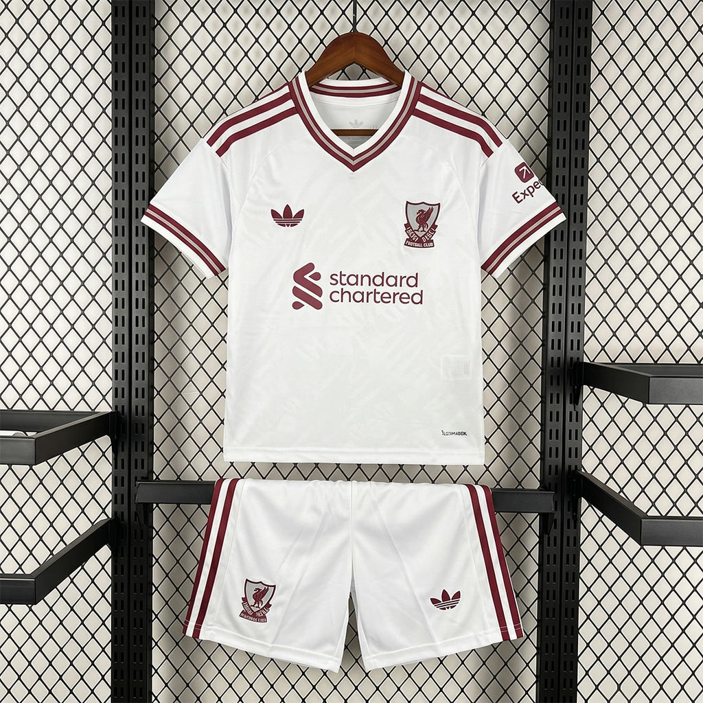 Liverpool 2026/27 Away Kids