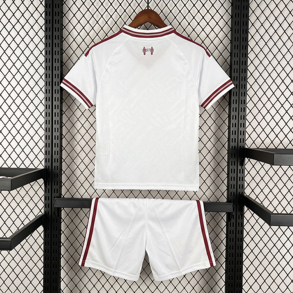 Liverpool 2026/27 Away Kids