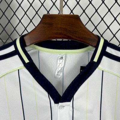 Real Madrid 2025/26 US Pack Jersey