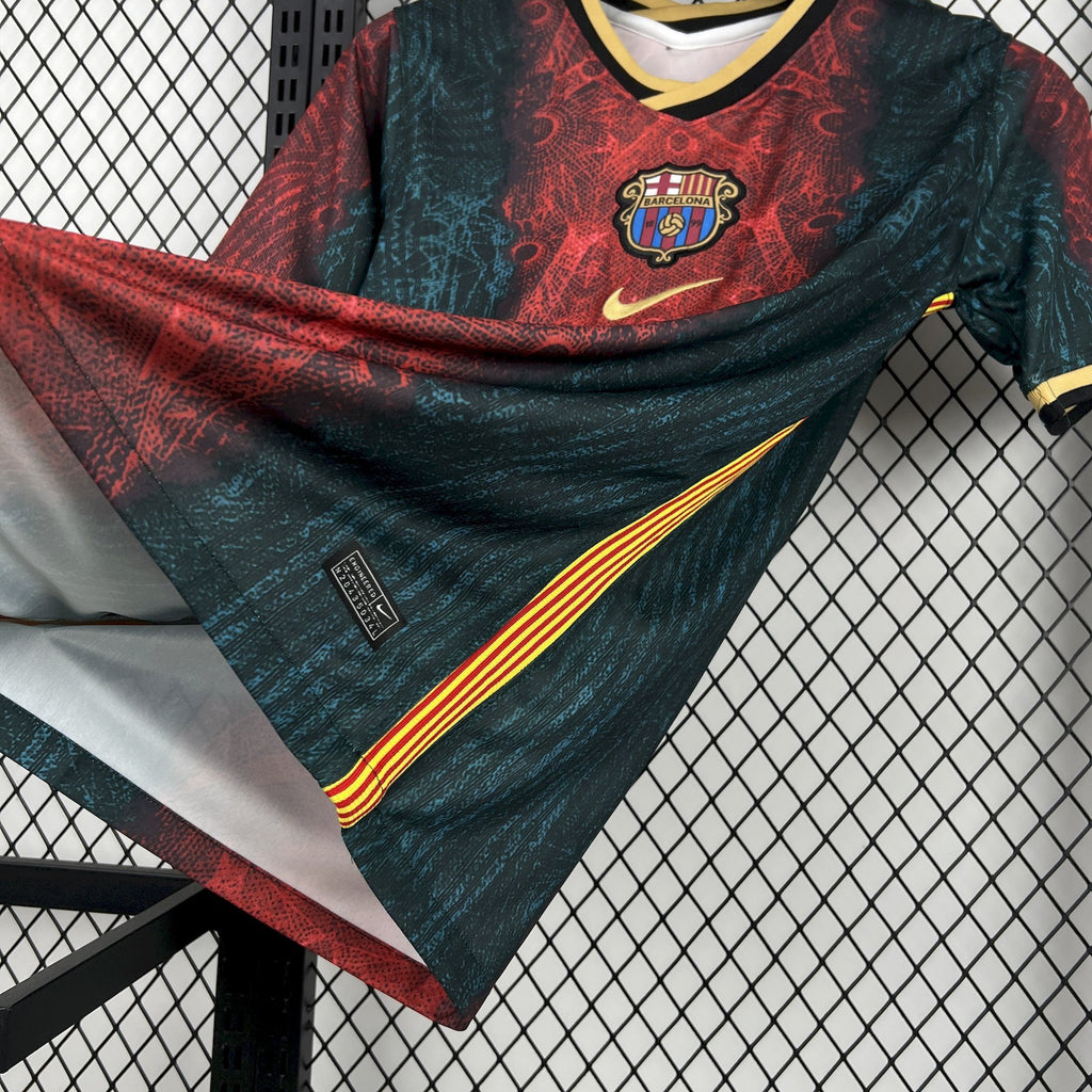 Retro Barcelona 2021/22 Concept Jersey
