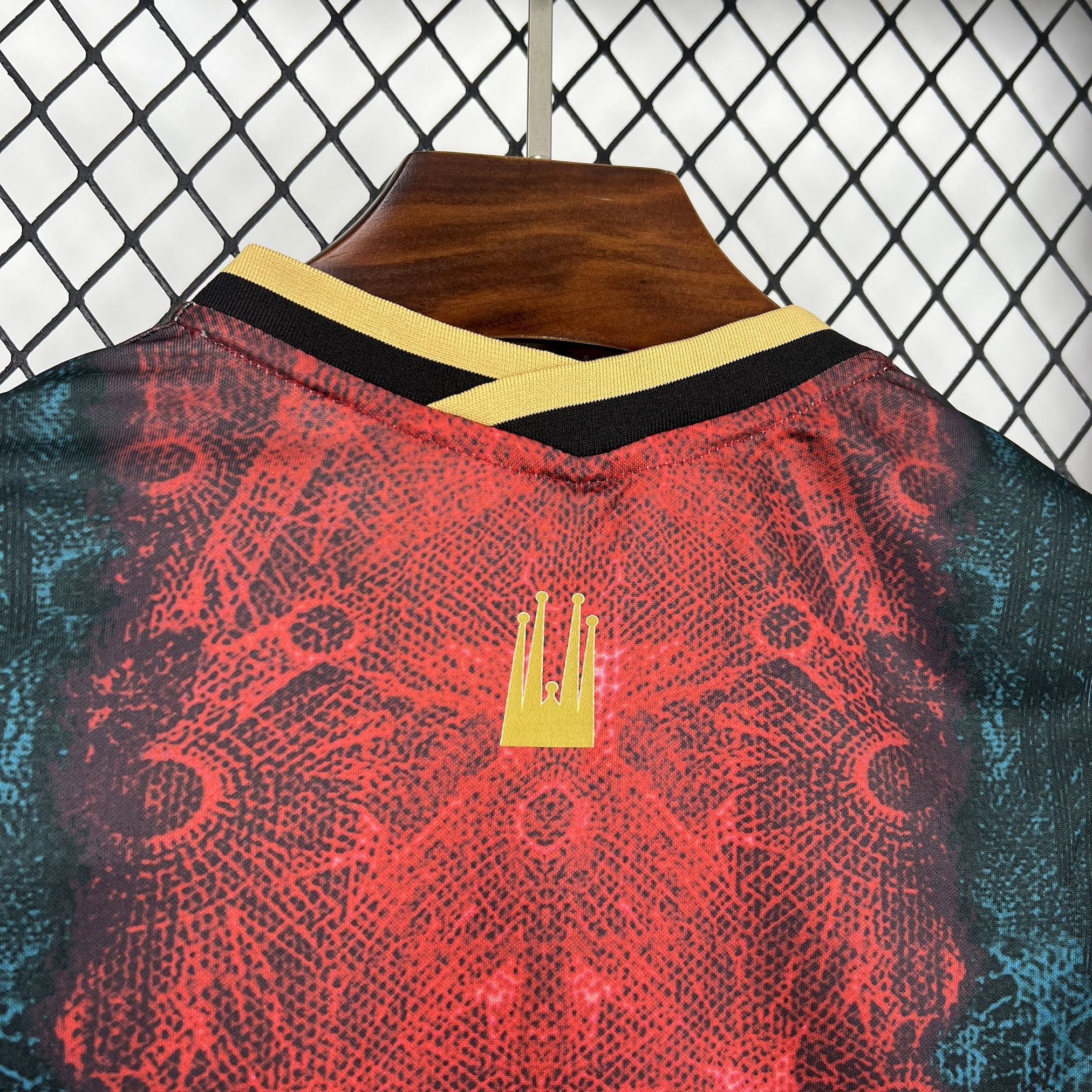 Retro Barcelona 2021/22 Concept Jersey