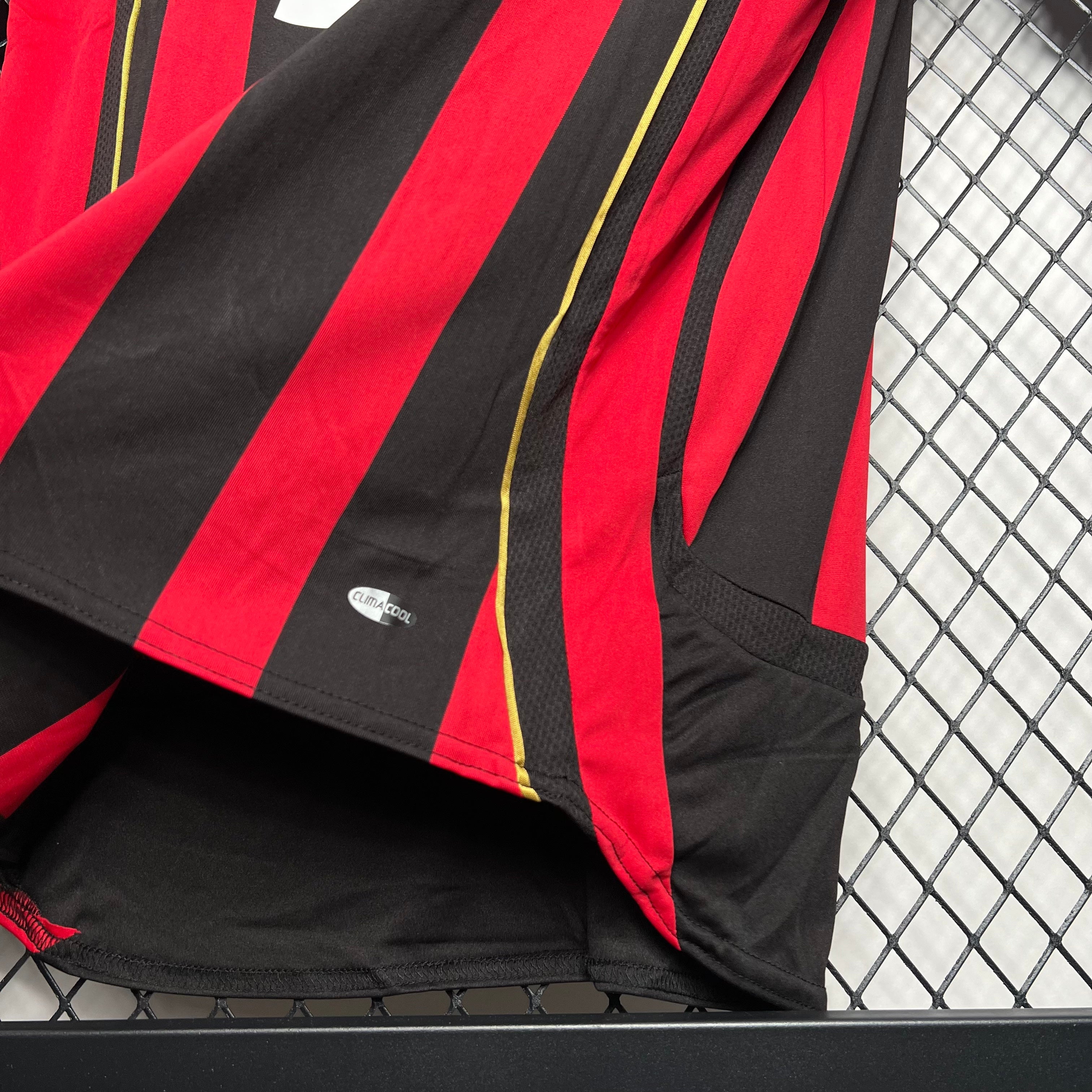 AC Milan 2006/07 Home Retro Jersey
