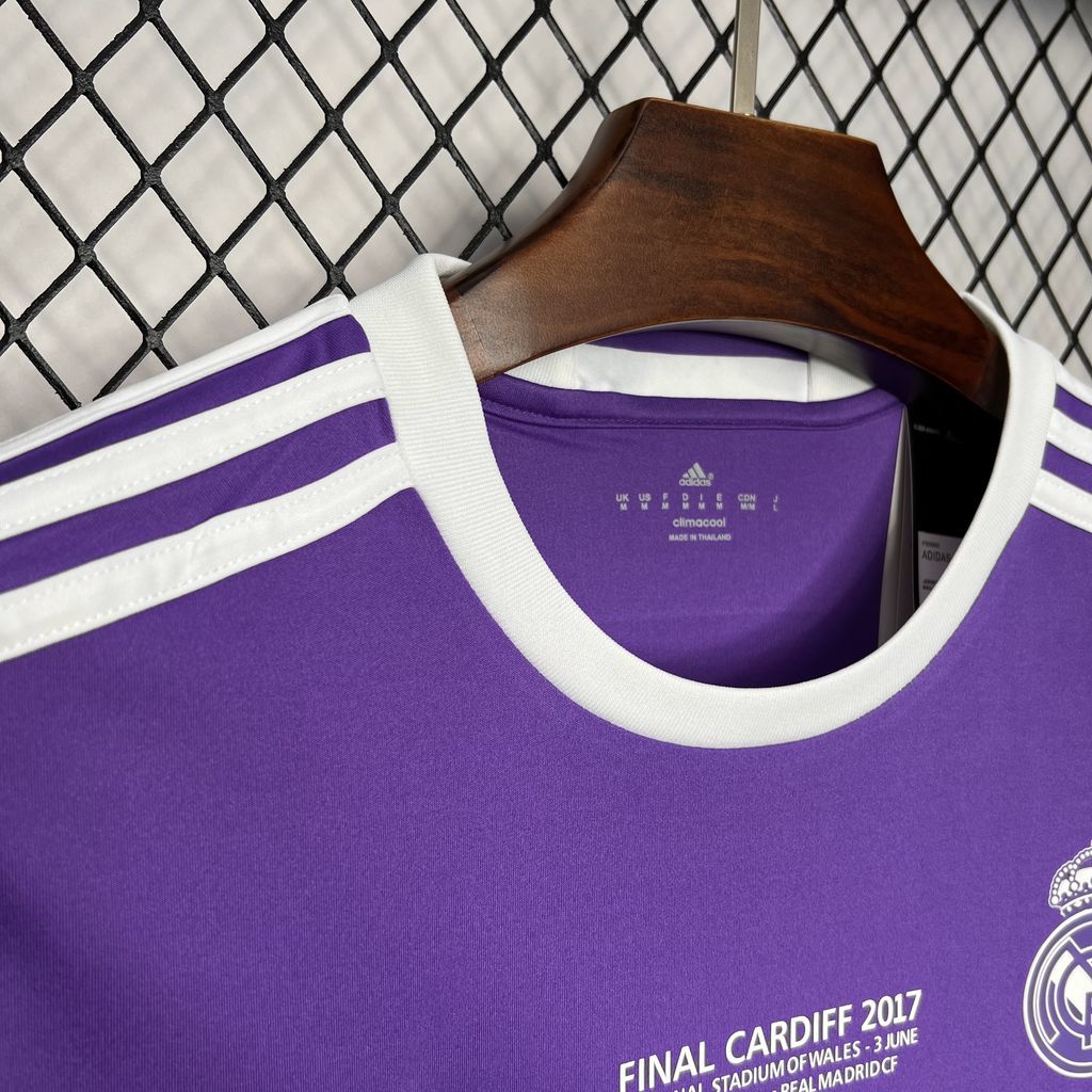 Real Madrid 2016/17 Away Retro Jersey