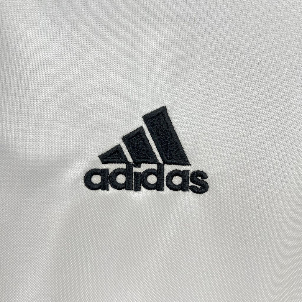 Real Madrid 2004/05 Home Retro Jersey