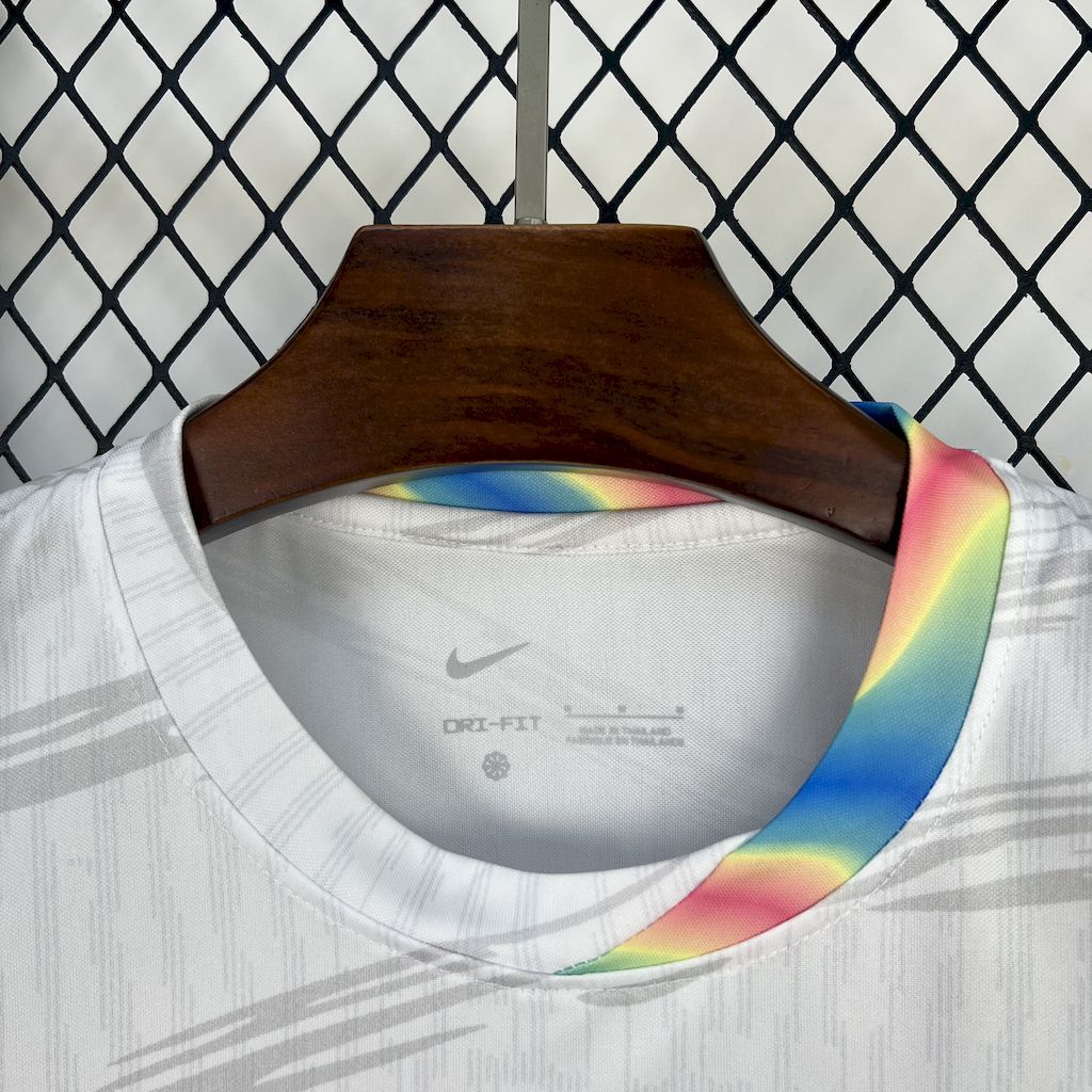 Barcelona 2025/26 Second White Special Edition Jersey