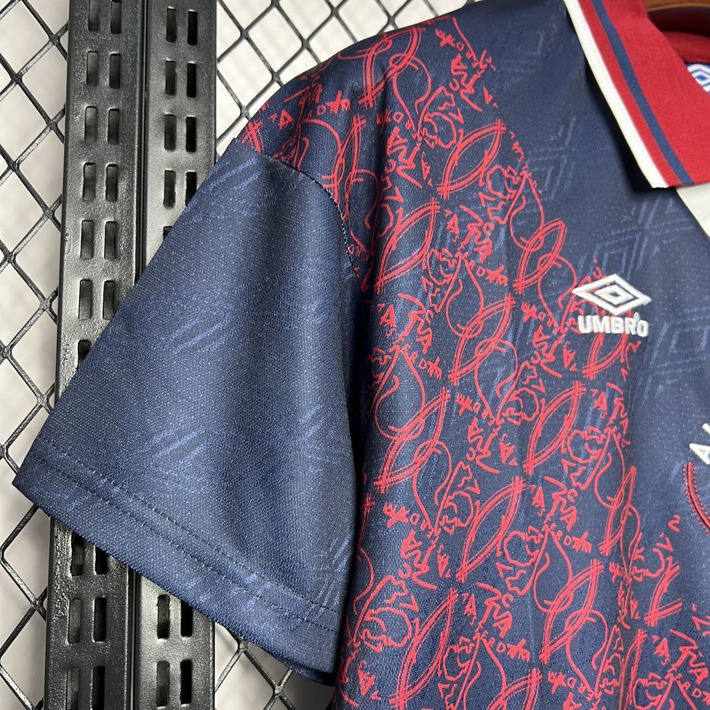 Ajax 1994/95 Away Retro Jersey