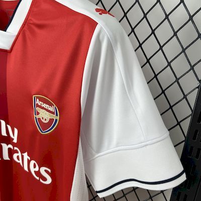 Arsenal 2016/17 Home Retro Jersey