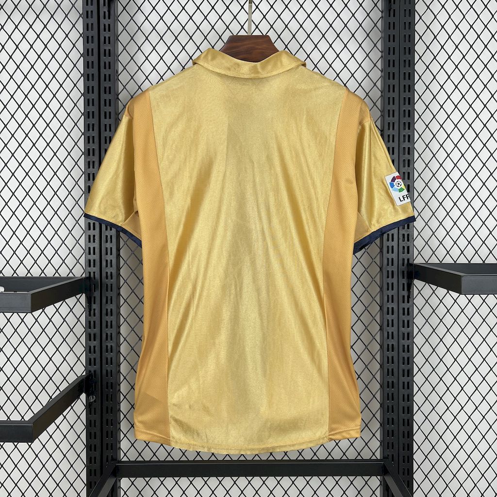 Barcelona 2001/02 Away Jersey