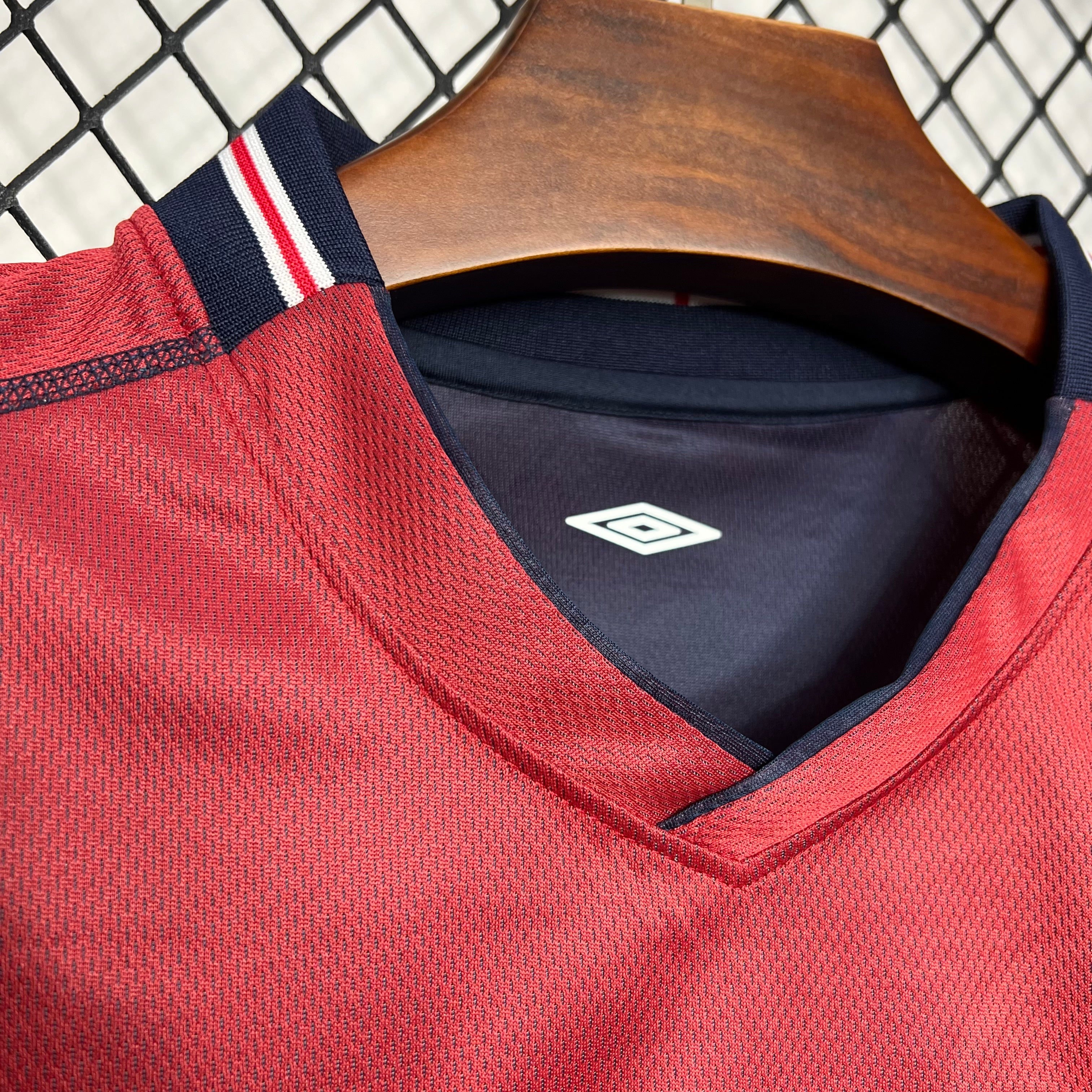 England 2002 Away Retro Jersey
