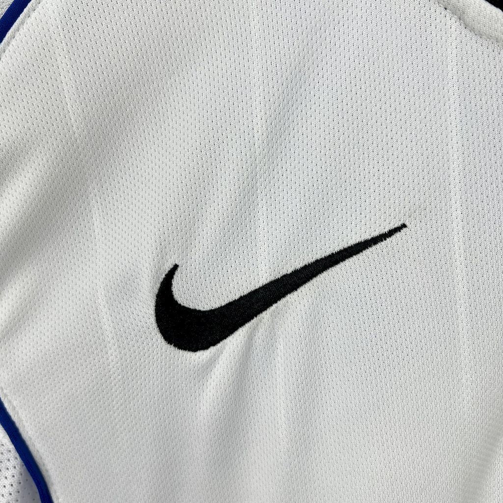 Inter Milan 2004/05 Away Retro Jersey