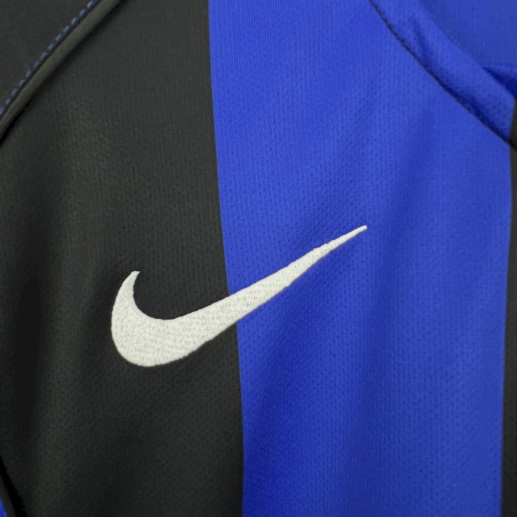 Inter Milan 2004/05 Home Retro Jersey