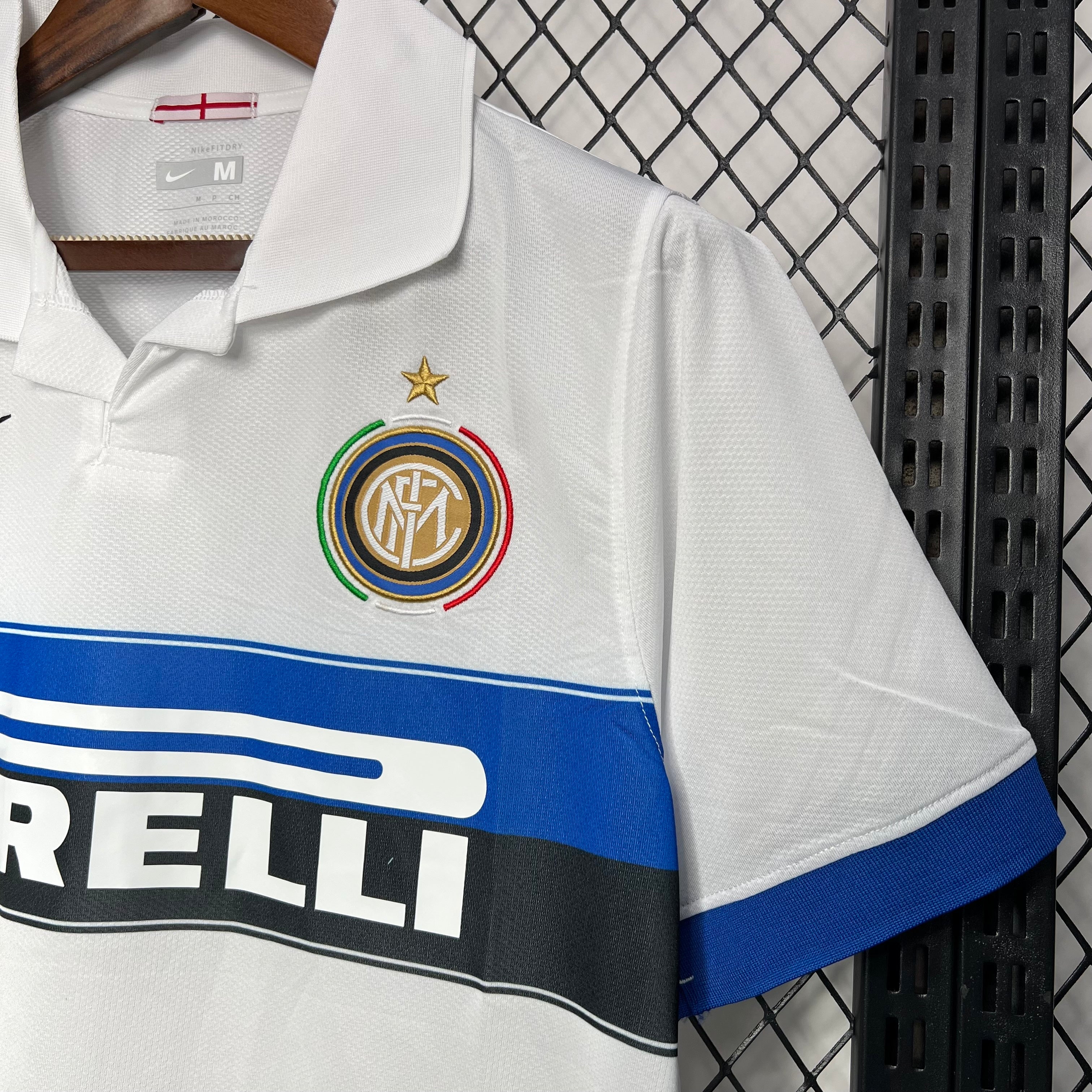 Inter Milan 2009/10 Away Retro Jersey