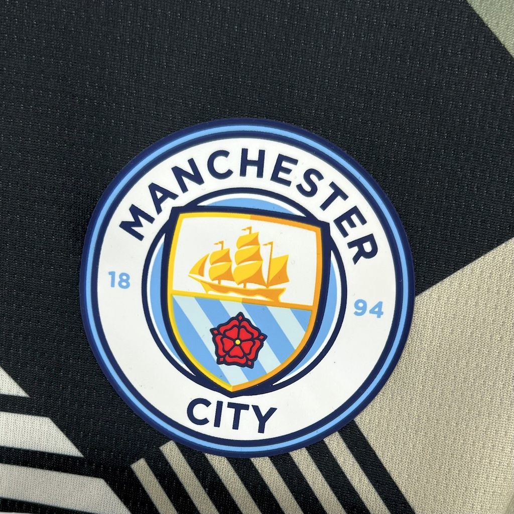 Manchester City 2025/26 Black&Yellow Concept Version Jersey
