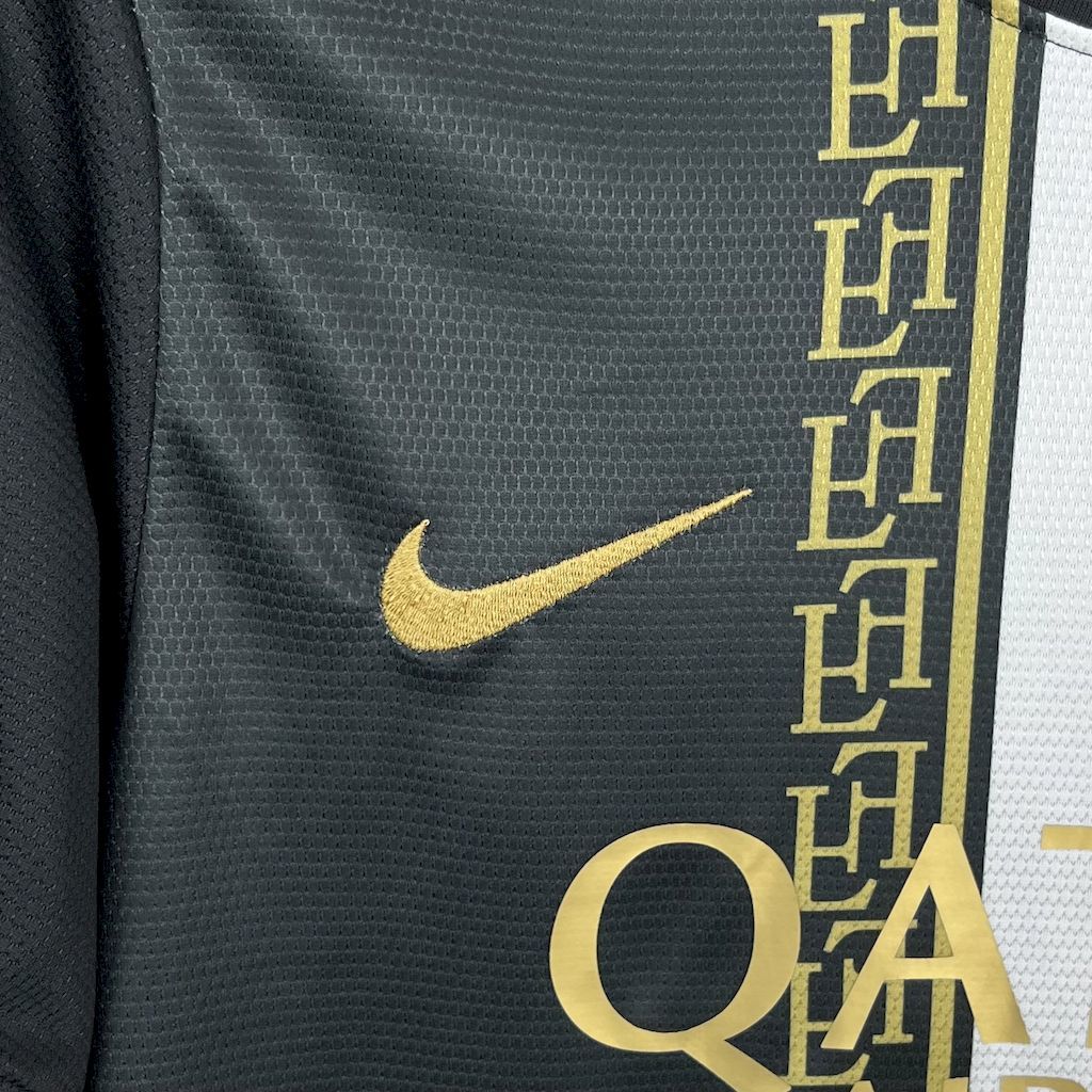 Paris Saint-Germain 2025-26 Black and Gold EditionJersey
