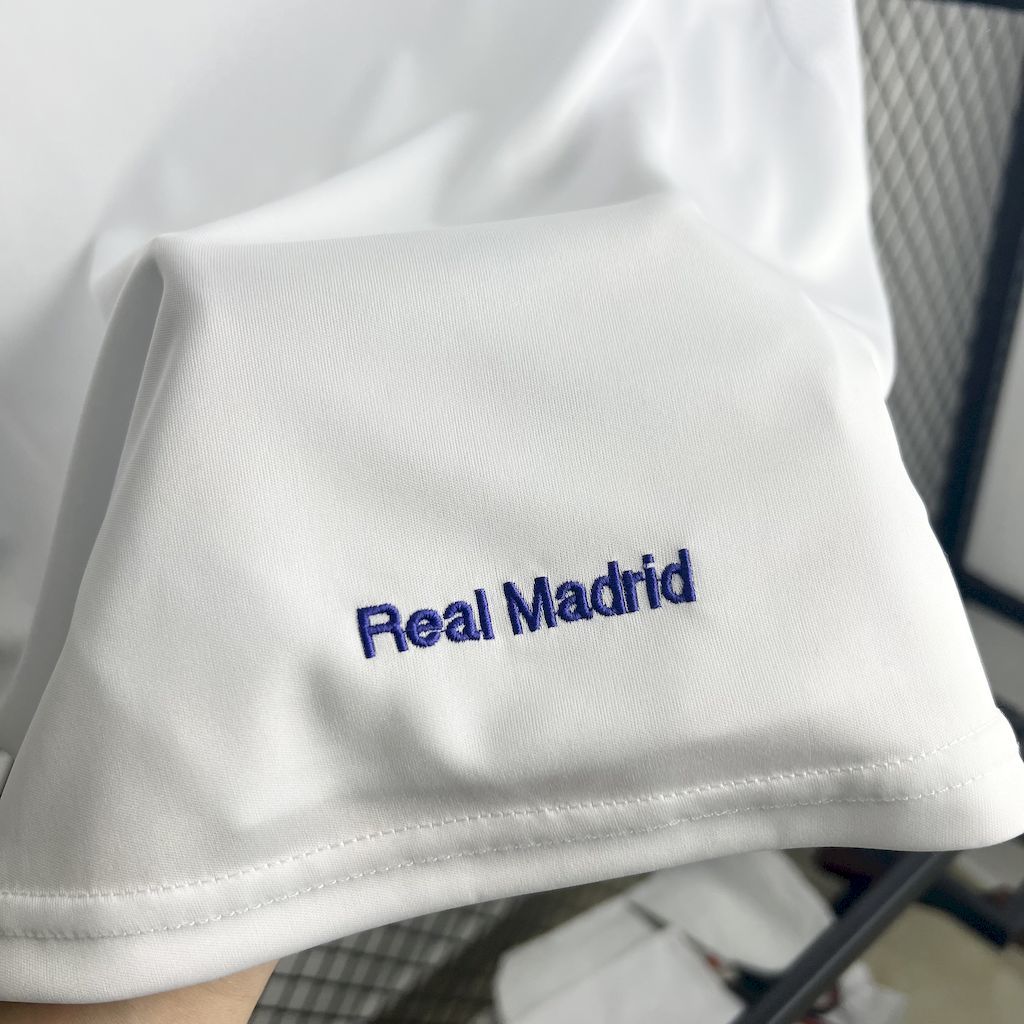 Real Madrid 2007/08 Home Retro Jersey