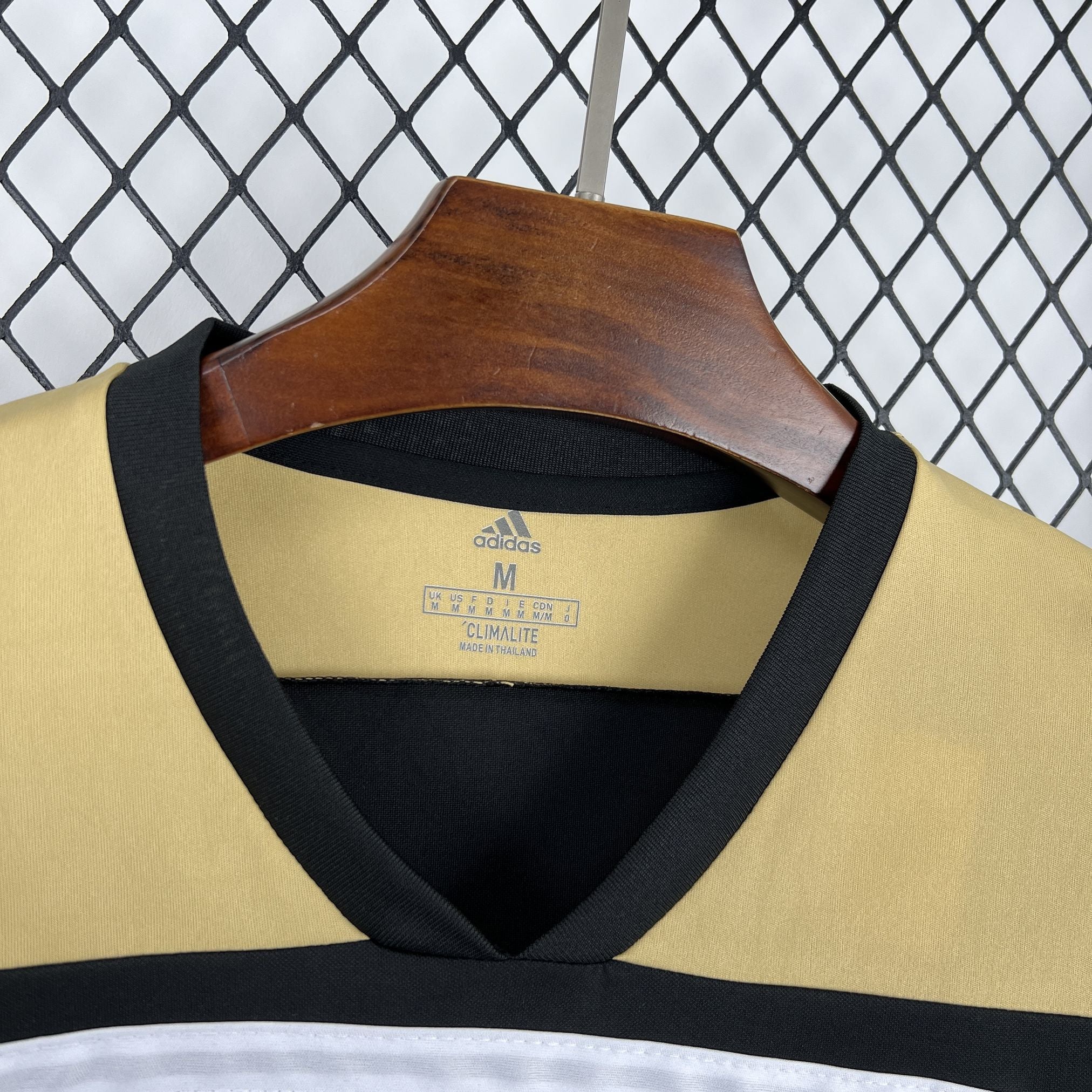 Ajax 2018/19 Away Retro Jersey