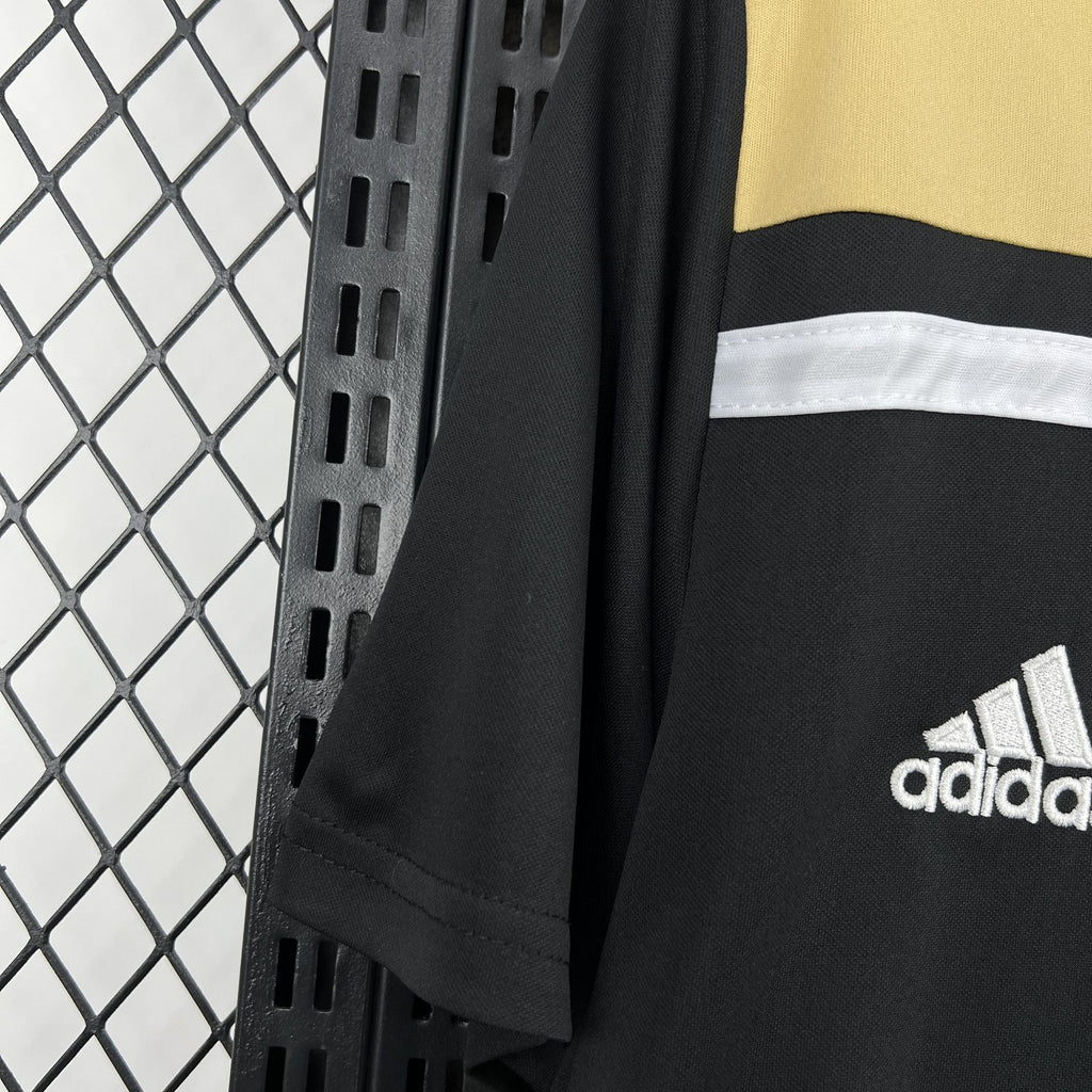 Ajax 2018/19 Away Retro Jersey