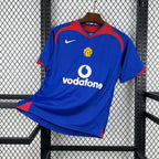 Manchester United 2005/06 Away Retro Jersey