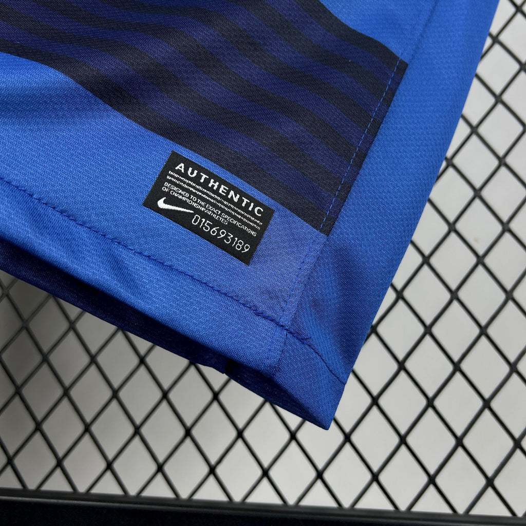 Manchester United 2011/12 Away Retro Jersey