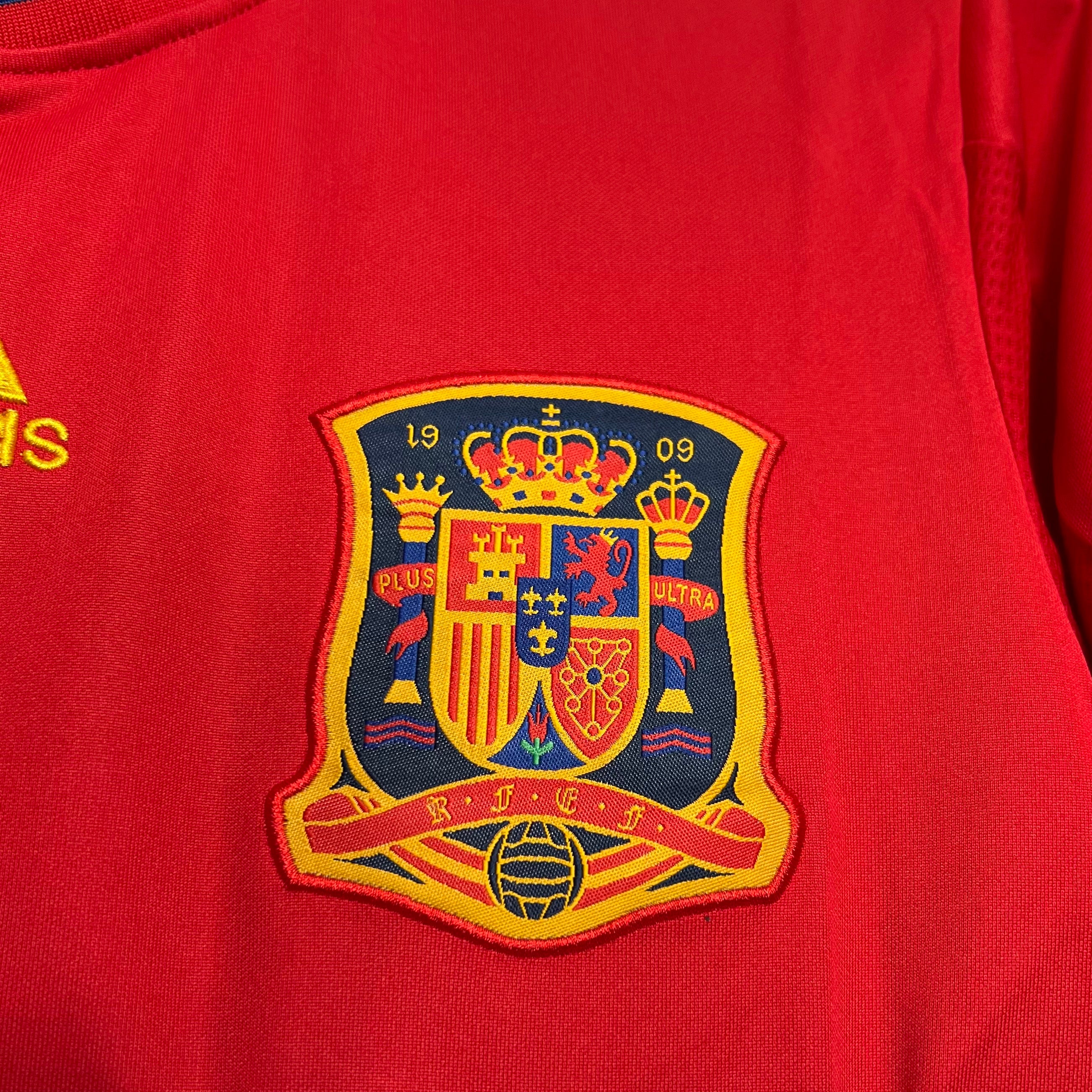 Spain 2010 Home Retro Jersey
