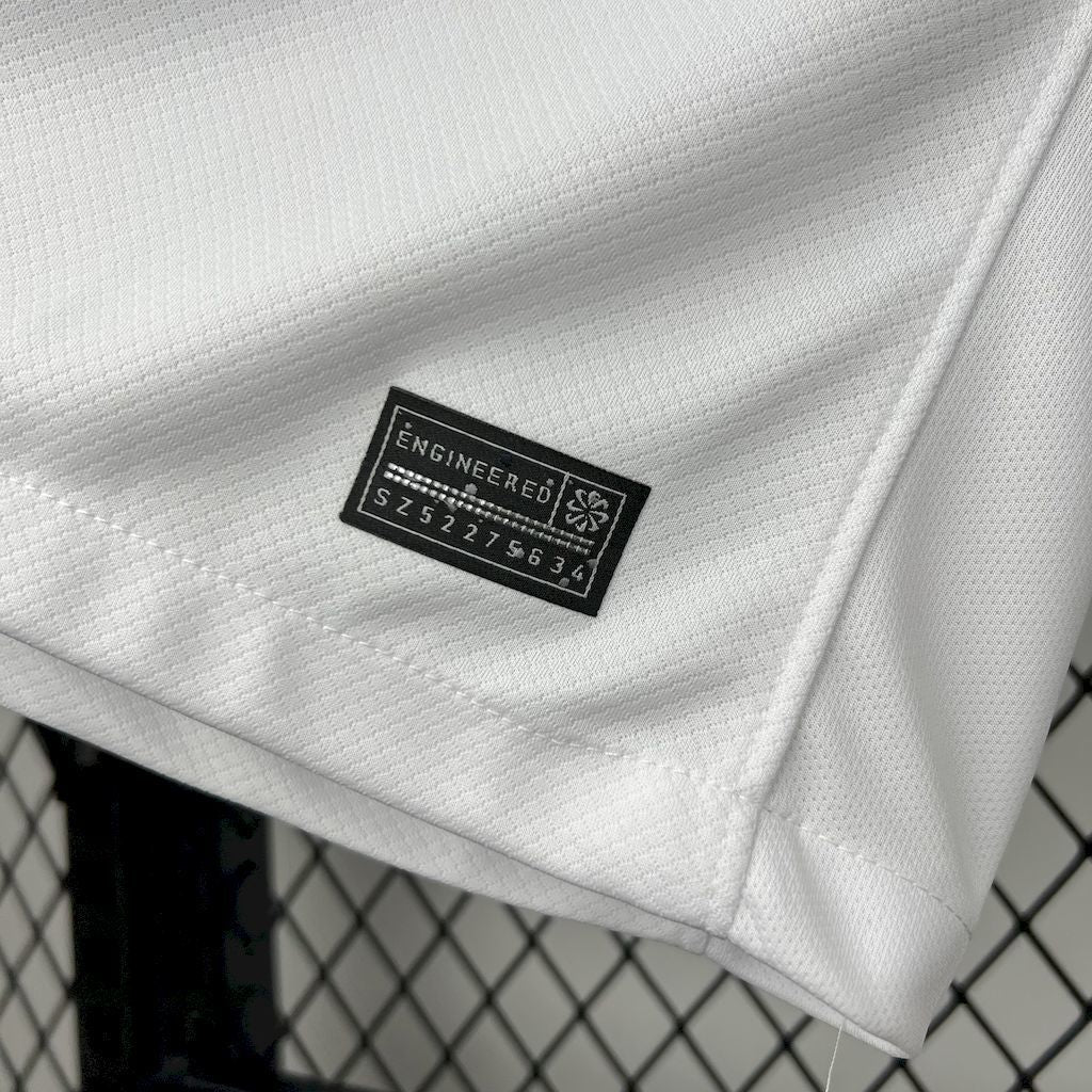 Barcelona 2025/26 White Special Edition Jersey