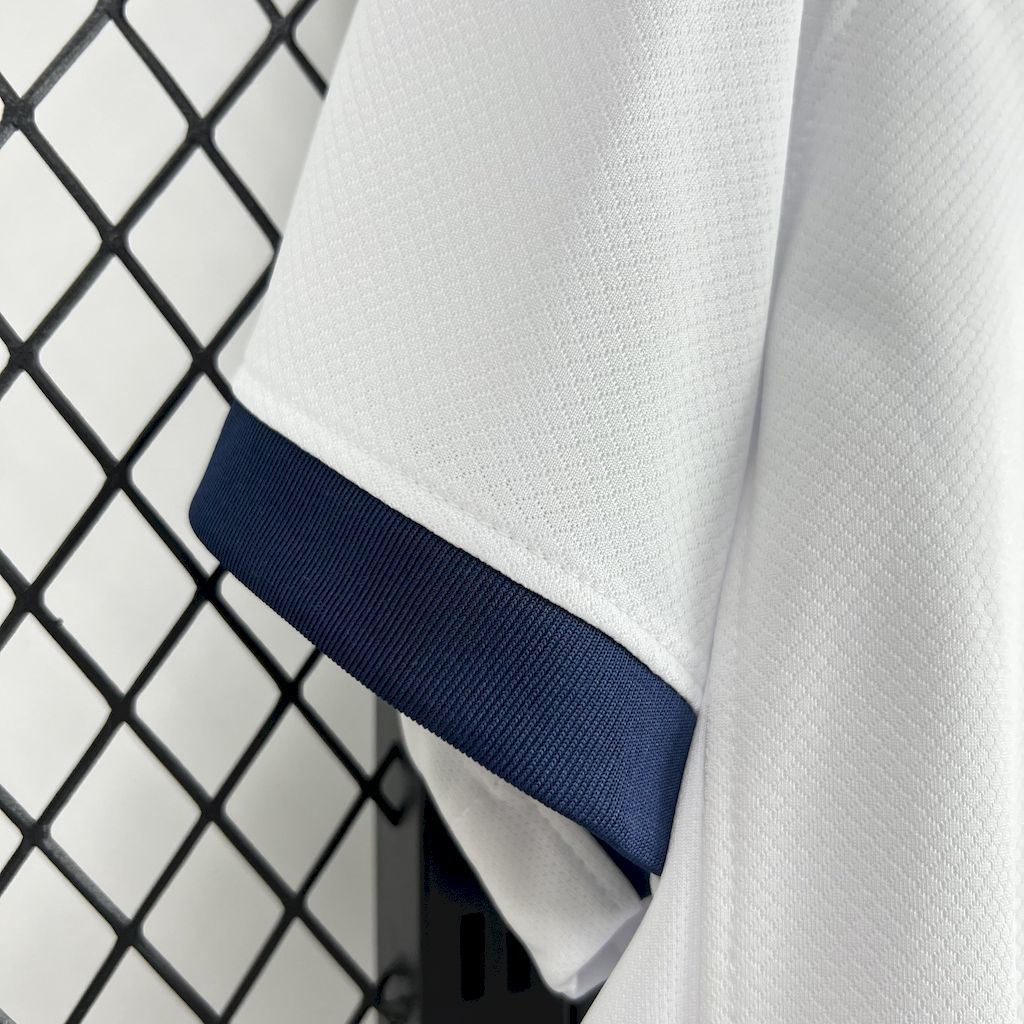 Barcelona 2025/26 White Special Edition Jersey