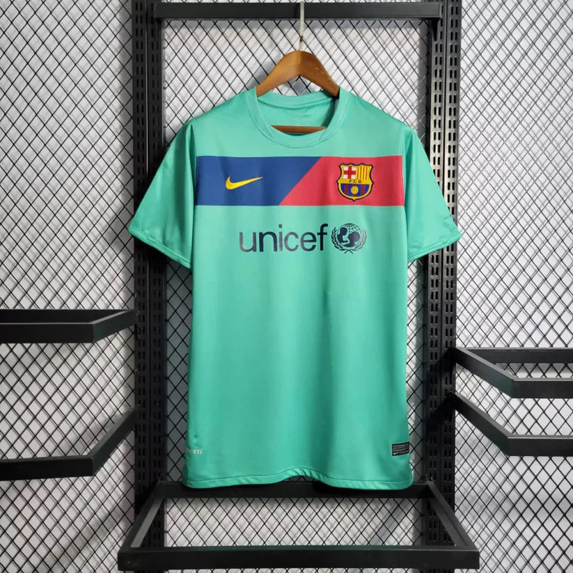Barcelona 2010/11 Away Retro Jersey