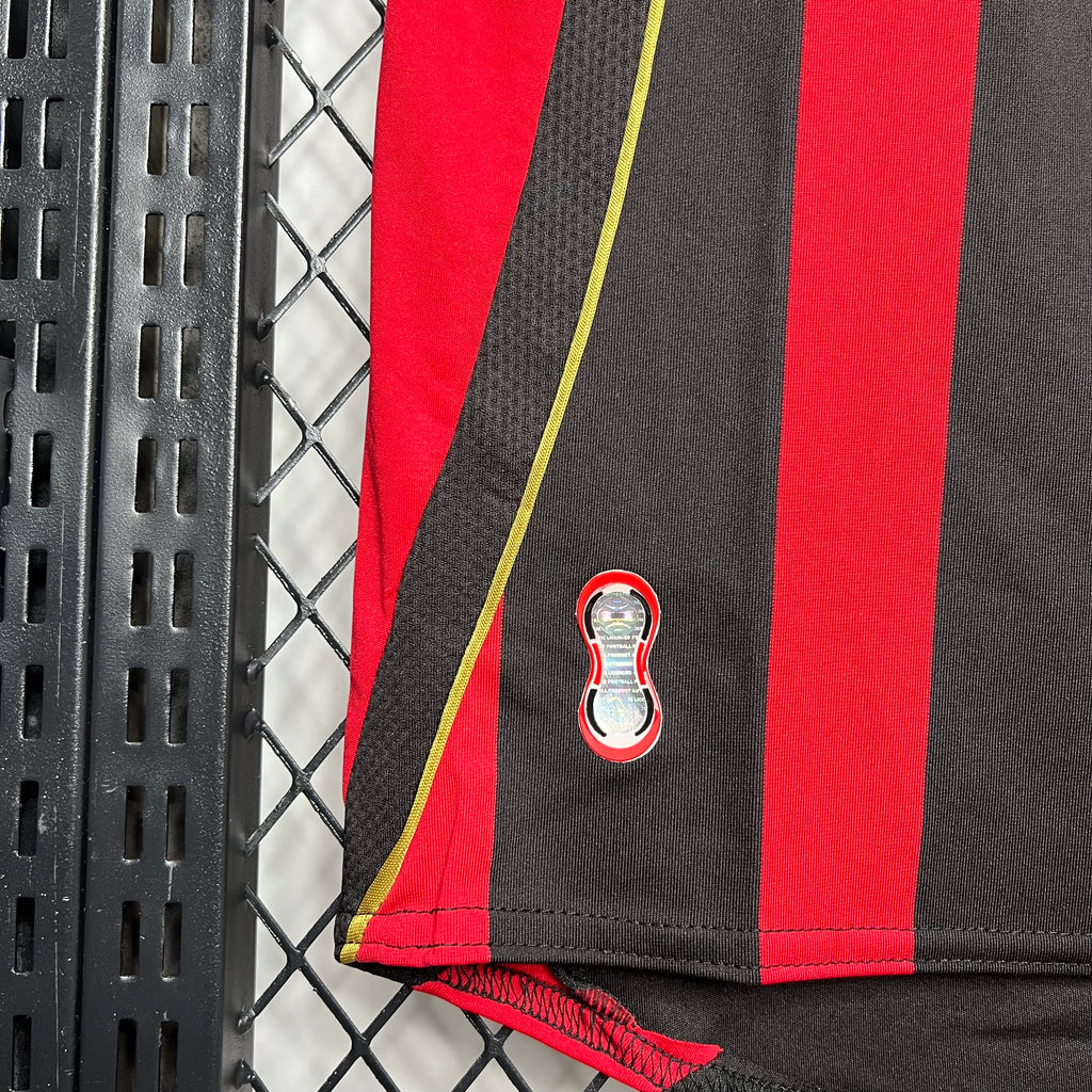 AC Milan 2006/07 Home Retro Jersey