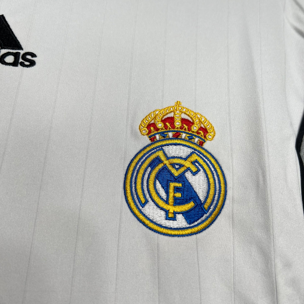 Real Madrid 2006/07 Home Retro Jersey
