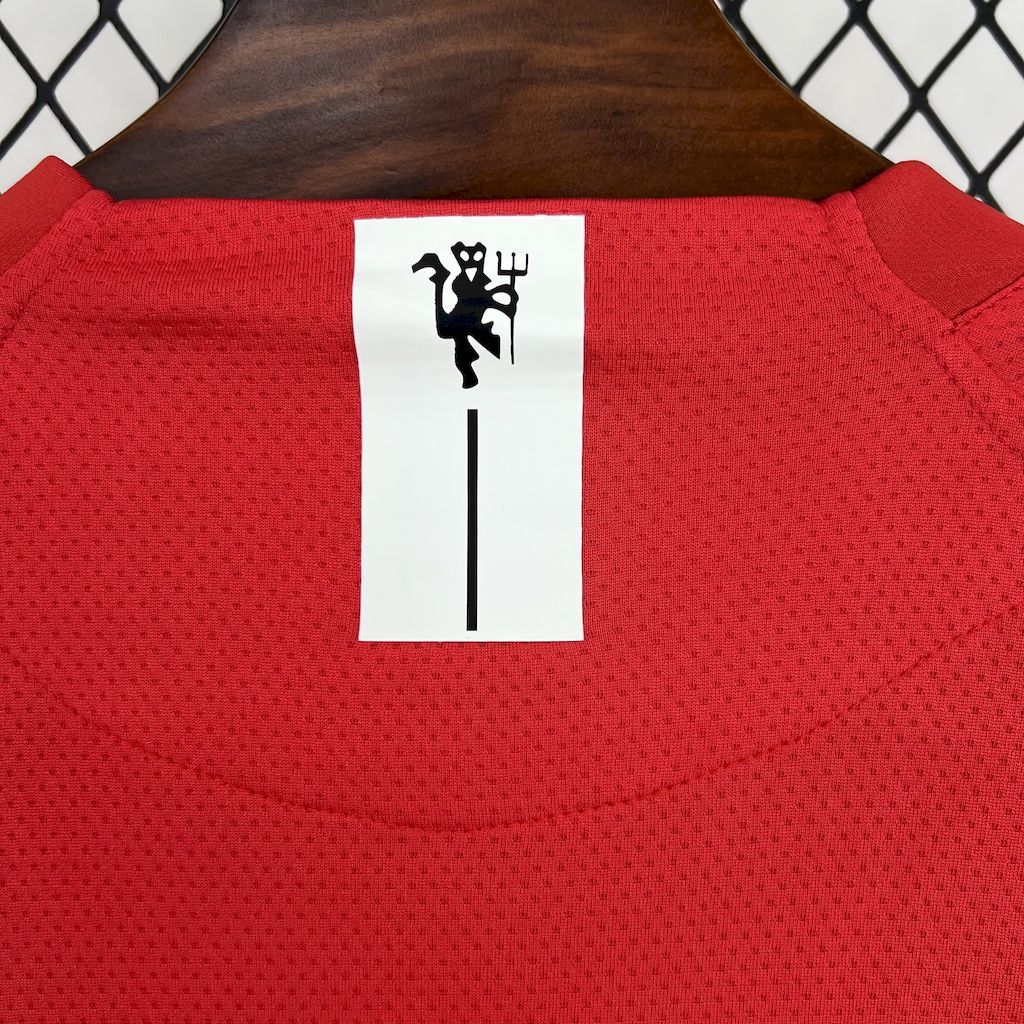 Manchester United 2007/08 Home Long Sleeve Retro Jersey