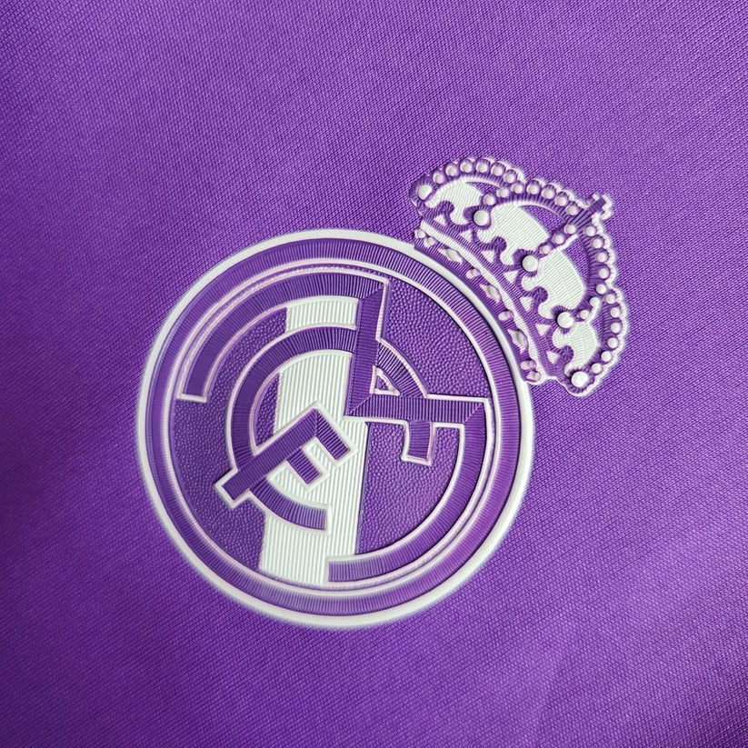 Real Madrid 2016/17 Long Sleeve Away Retro Jersey